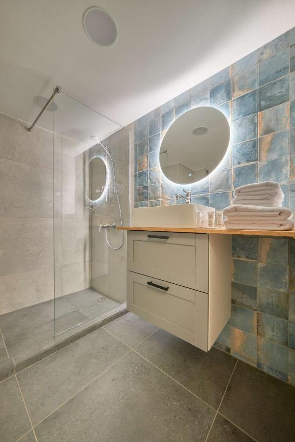 Queen Barbora Central Lofts カウナス エクステリア 写真