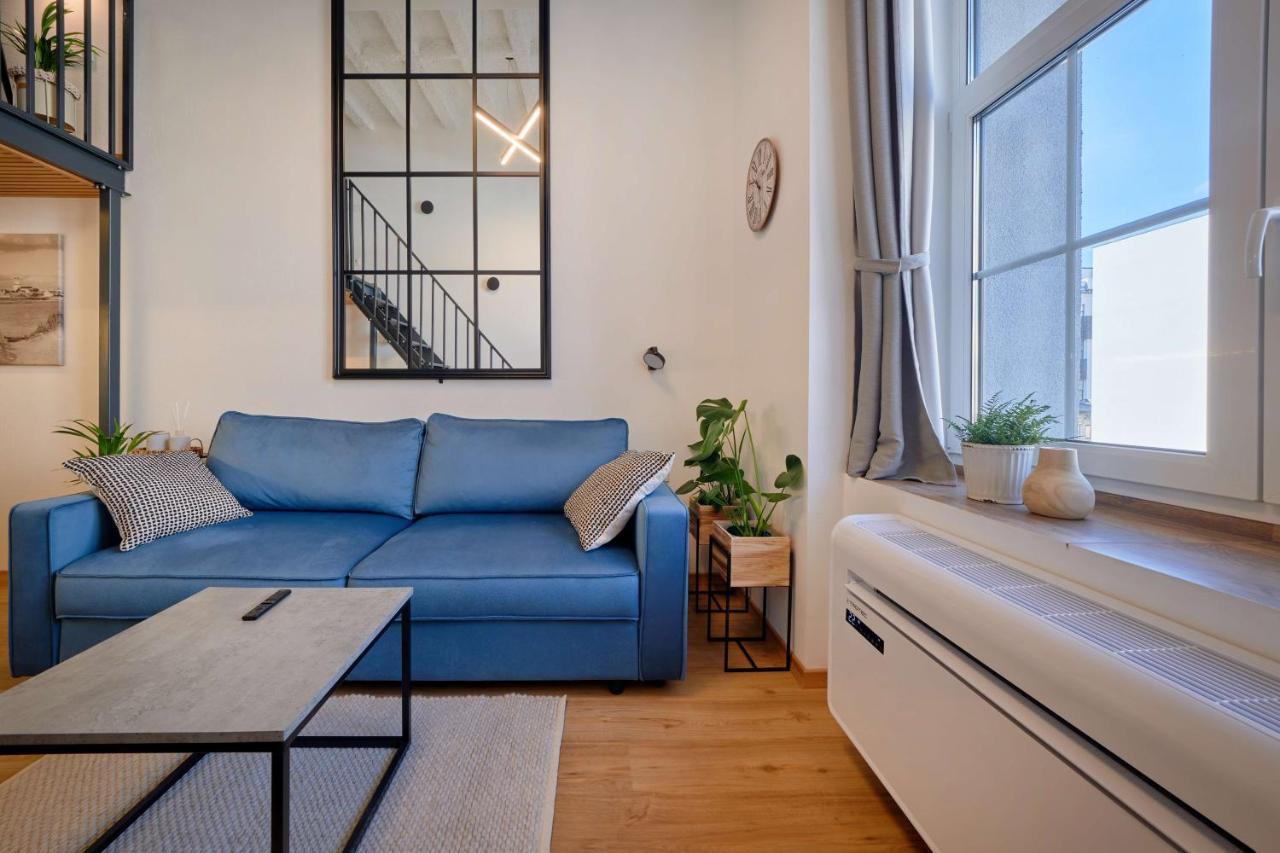 Queen Barbora Central Lofts カウナス エクステリア 写真