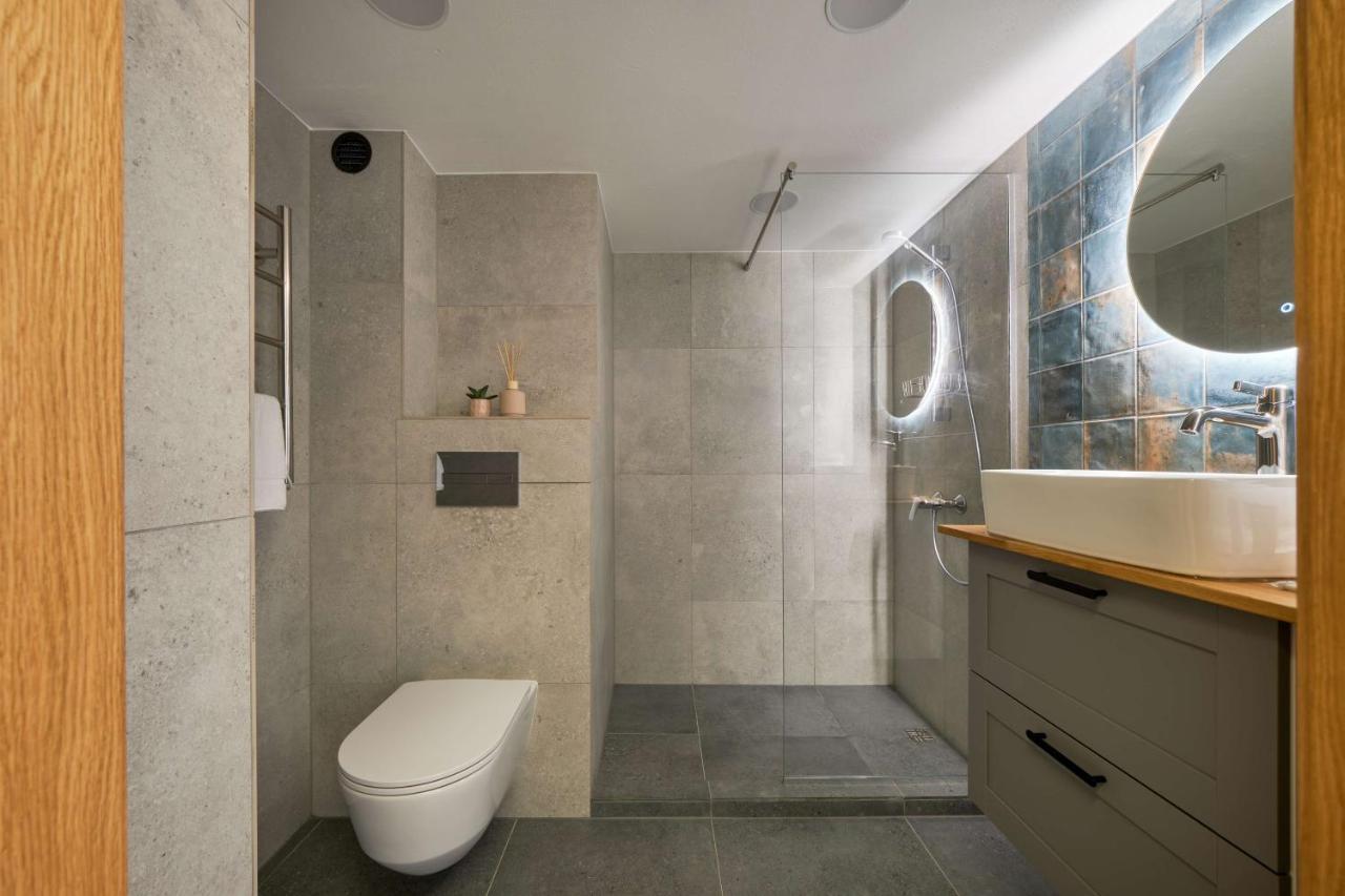 Queen Barbora Central Lofts カウナス エクステリア 写真