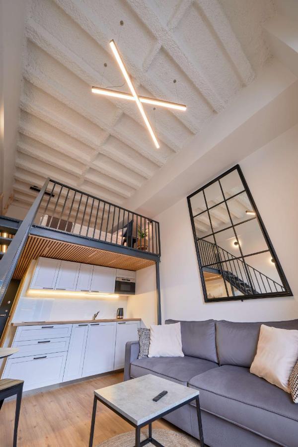 Queen Barbora Central Lofts カウナス エクステリア 写真